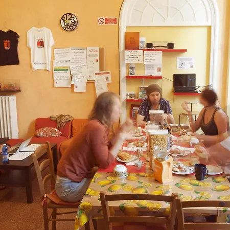 Manena Hostel *