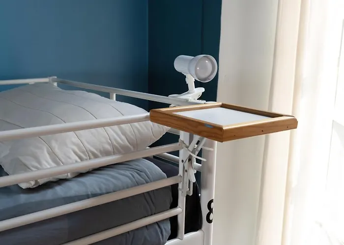 Manena Vandrarhem Genua