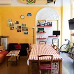 Hostel Manena *