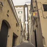 Manena