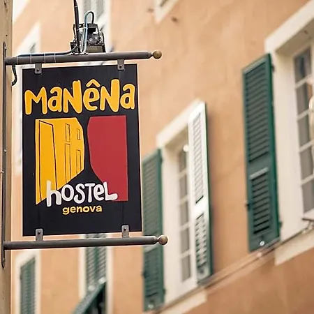 Hostel Manena *