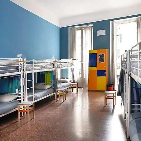 Manena Hostel *