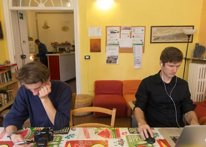 Manena Vandrerhjem *